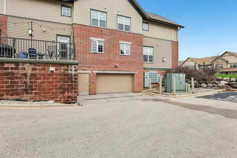 $259,900 | 1145 Enterprise Drive, Verona, WI 53593