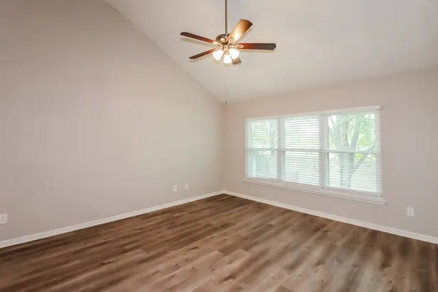 $2,310 | 2806 Sunshine Circle, Sugar Land, TX 77479