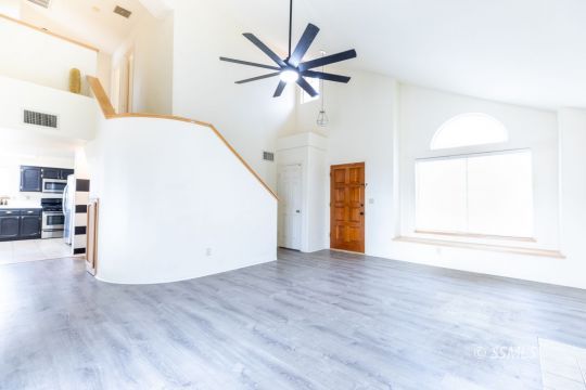 212 West Via Alegre Ridgecrest, CA 93555 - Photo 11 of 40 Gallery Image 11