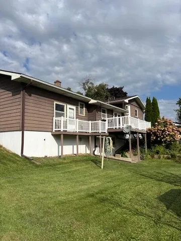 $237,900 | 100 3rd Street, Dickeyville, WI 53808