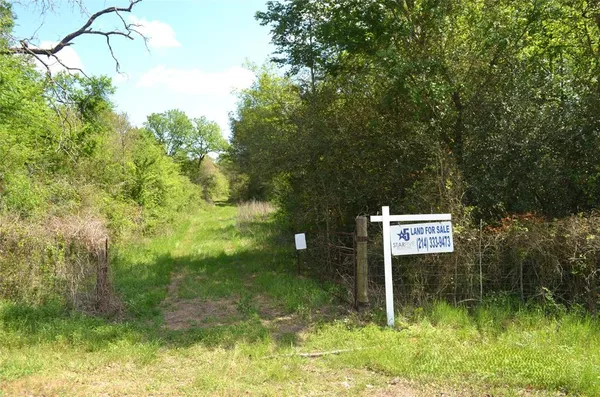 $1,260,000 | 977 E, Leona, TX 75850