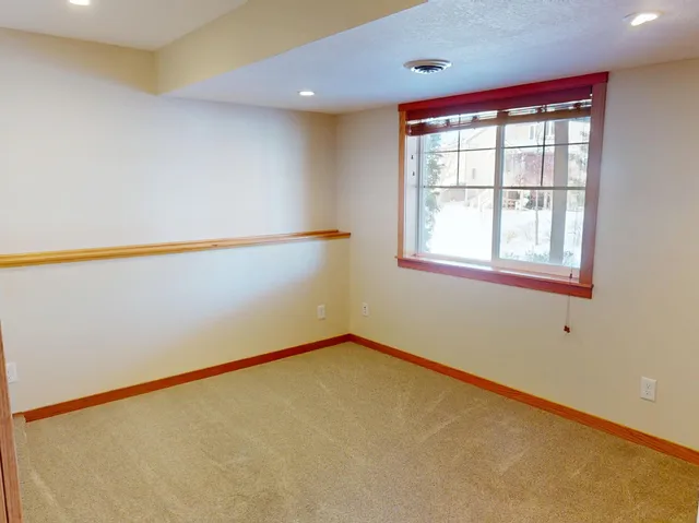 $489,000 | 1017 Abbey Road, Northfield, MN 55057