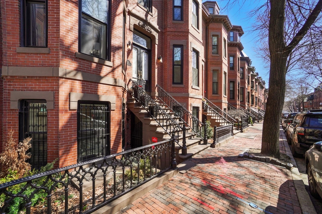 55 Dwight Street, Unit 1 Boston, MA 02118 - Photo 14 of 15 not sure