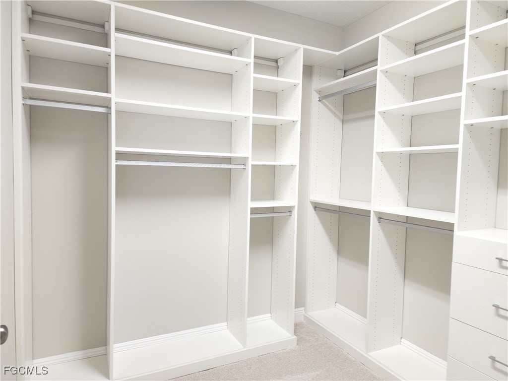 11913 Sunburst Marble Road Riverview, FL 33579 - Photo 19 of 34