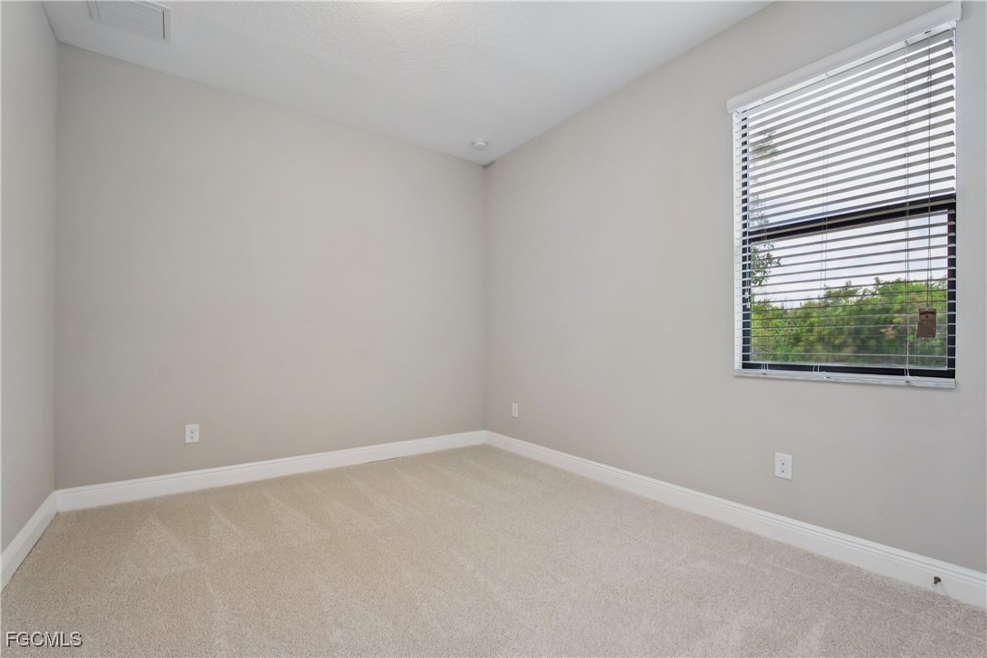 11913 Sunburst Marble Road Riverview, FL 33579 - Photo 23 of 34