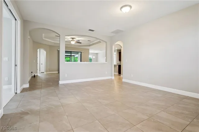 $474,900 | 11913 Sunburst Marble Road, Riverview, FL 33579