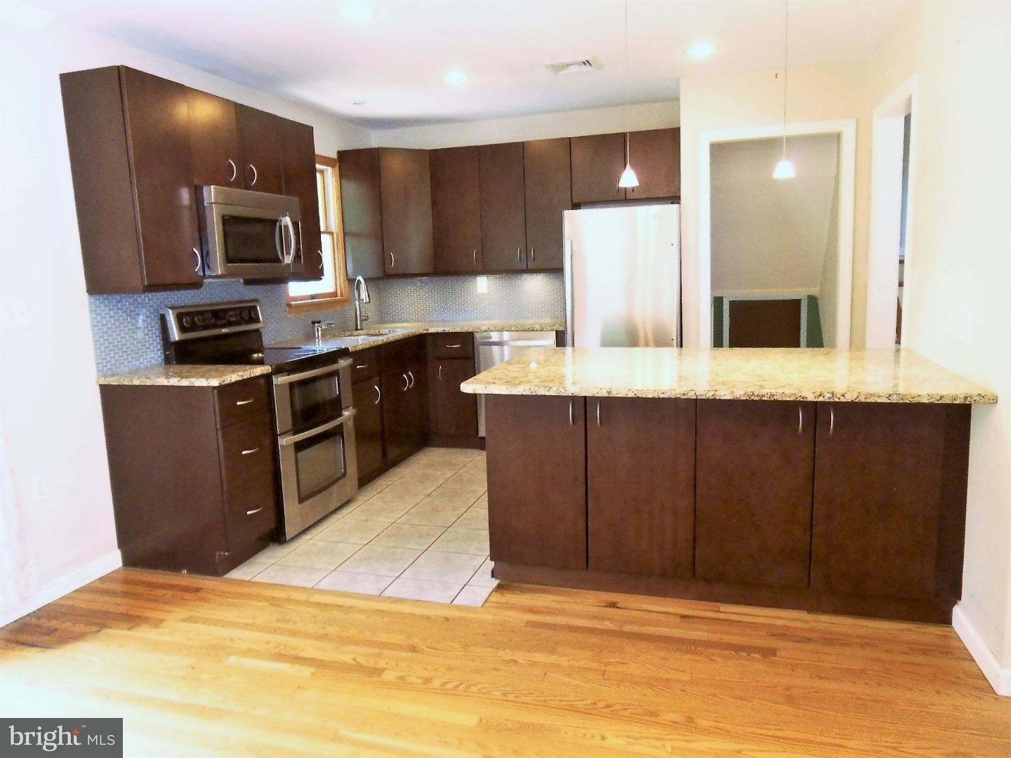 13 Dechert Road Conshohocken, PA 19428 - Photo 9 of 24 Kitchen