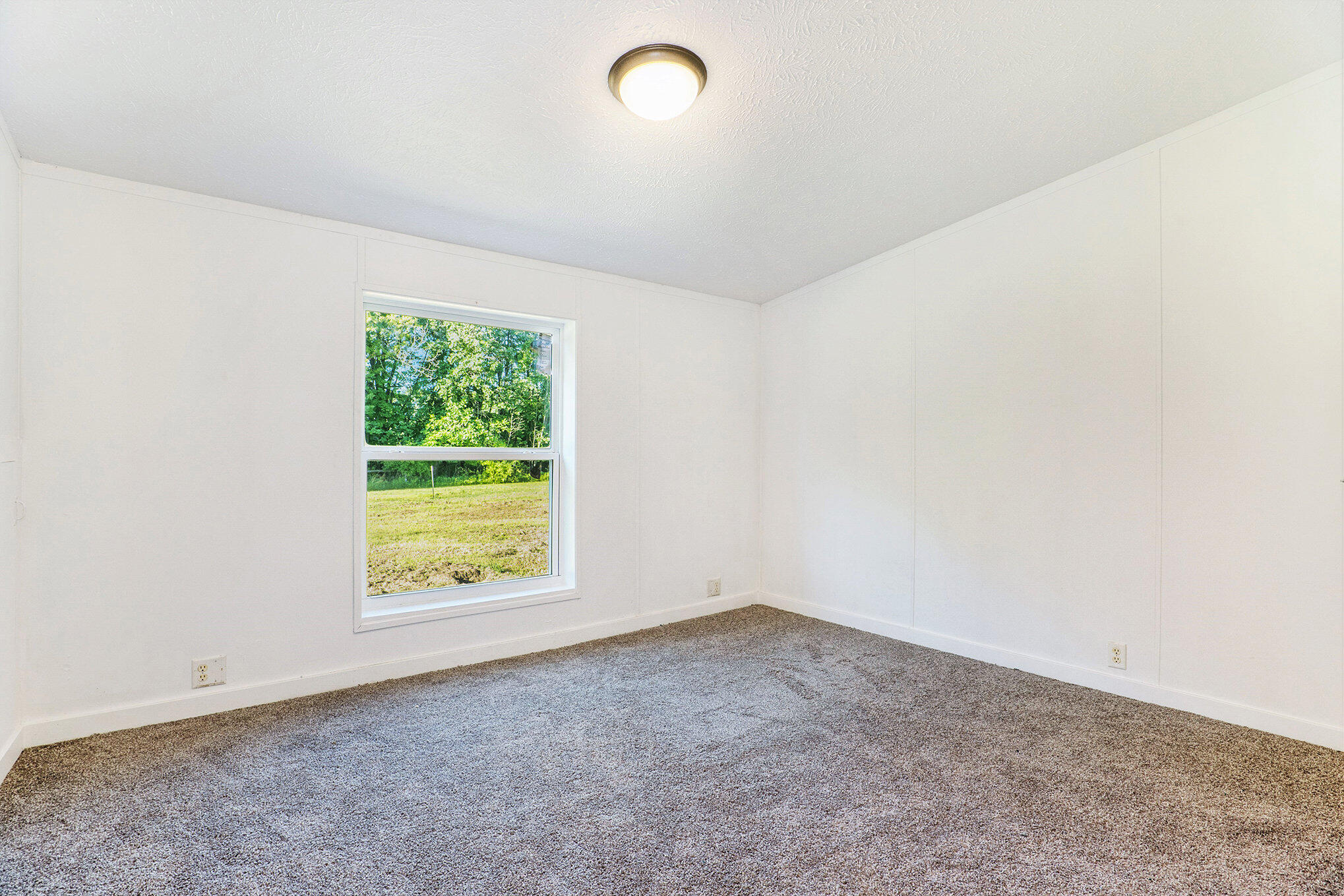 3259 North Bellamy Road Ionia, MI 48846 - Photo 14 of 25 021_bellamy-021