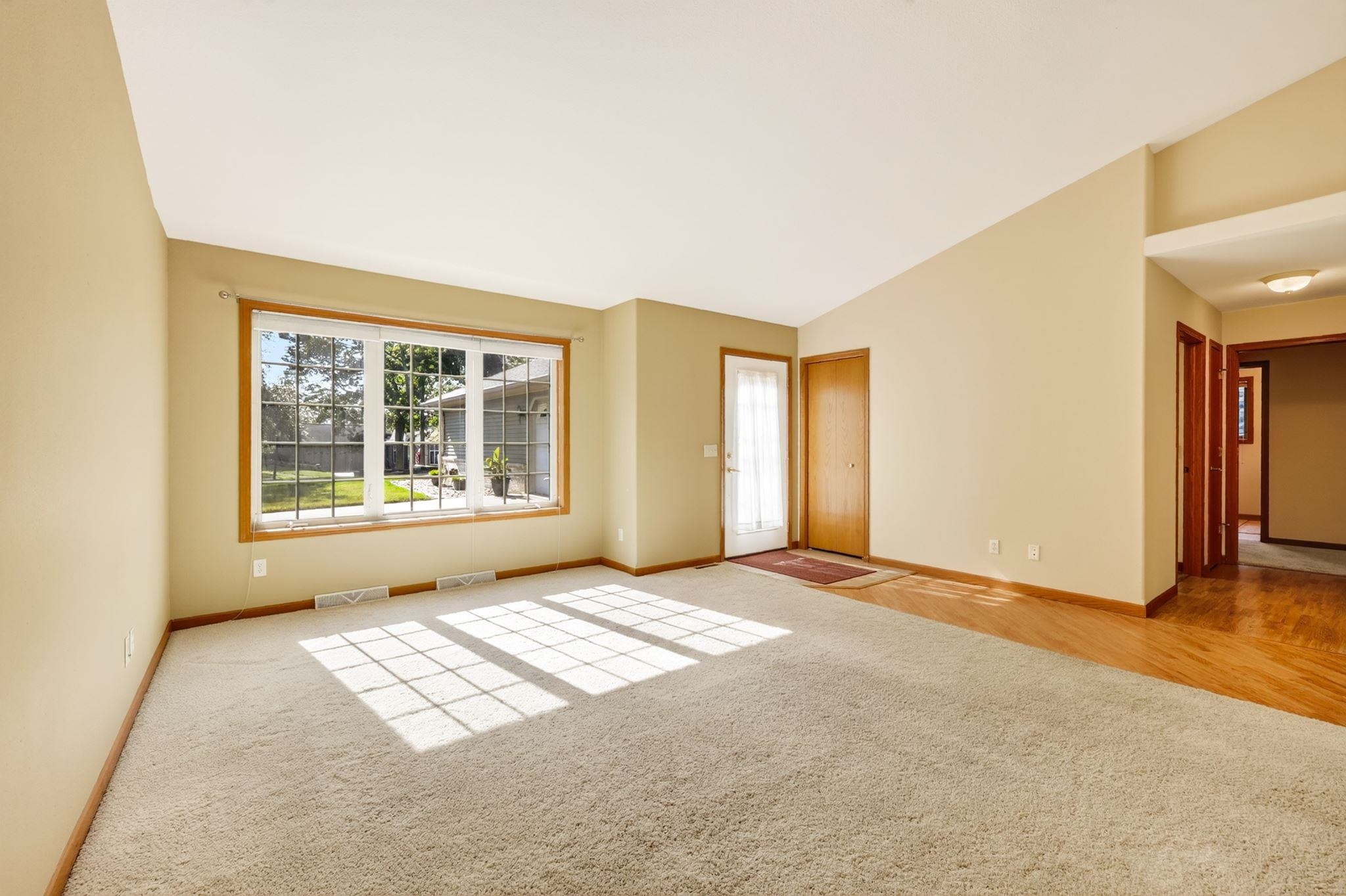 601 Viking View Drive, Unit 8 Reedsburg, WI 53959 - Photo 6 of 46 Gallery Image 6
