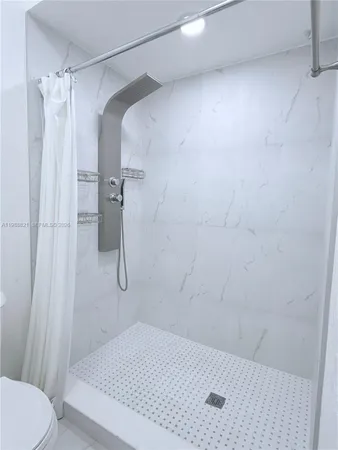 $1,400 | 5464 Southwest 164th Court, Unit 1, Miami, FL 33185