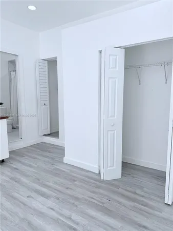 $1,400 | 5464 Southwest 164th Court, Unit 1, Miami, FL 33185