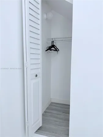 $1,400 | 5464 Southwest 164th Court, Unit 1, Miami, FL 33185