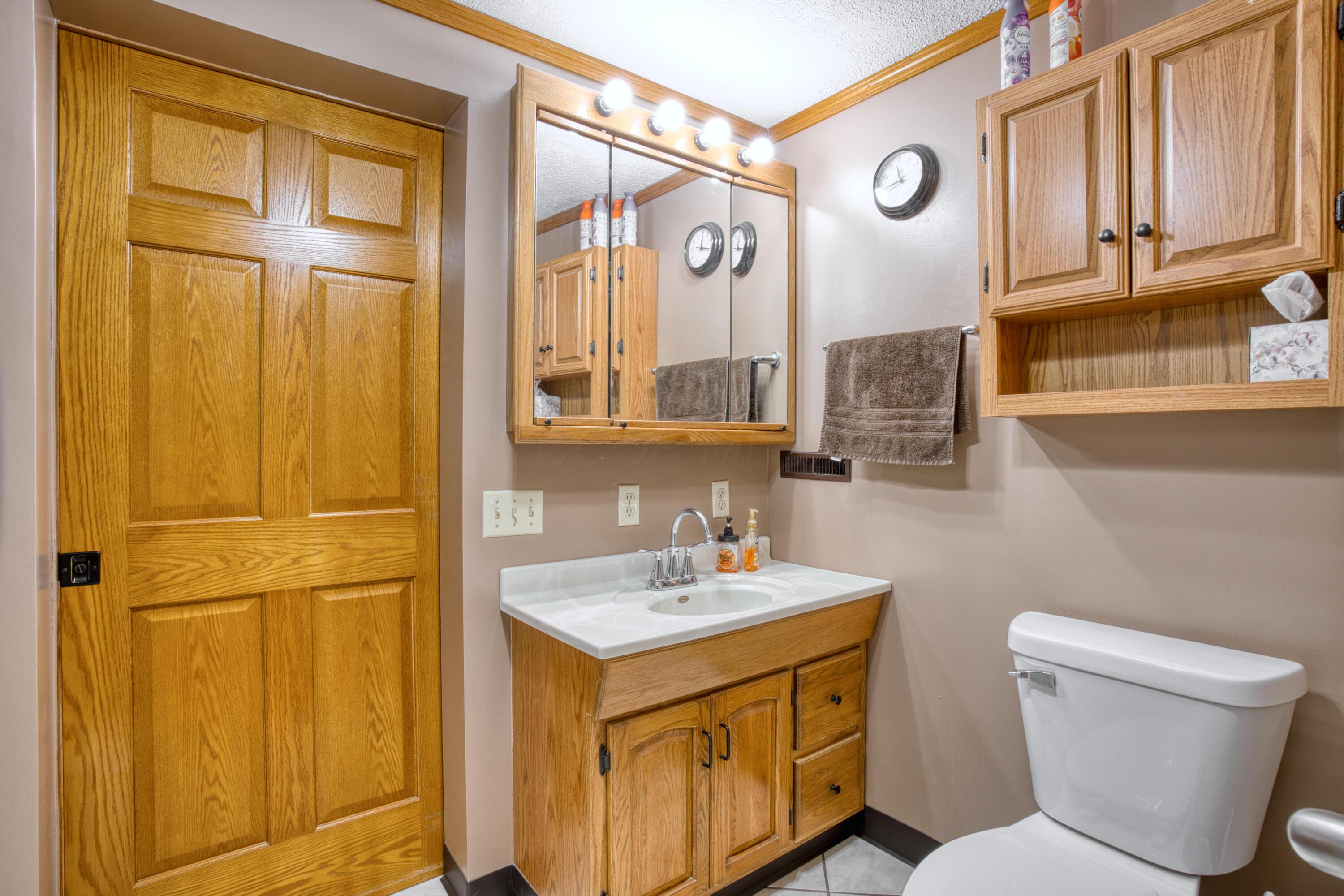 8485 Westfall Road Southwest Amanda, OH 43102 - Photo 38 of 69 DSC07842_hdr