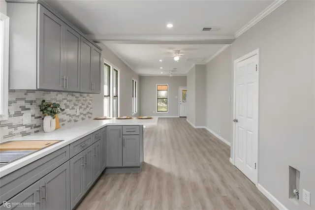 a view of empty room