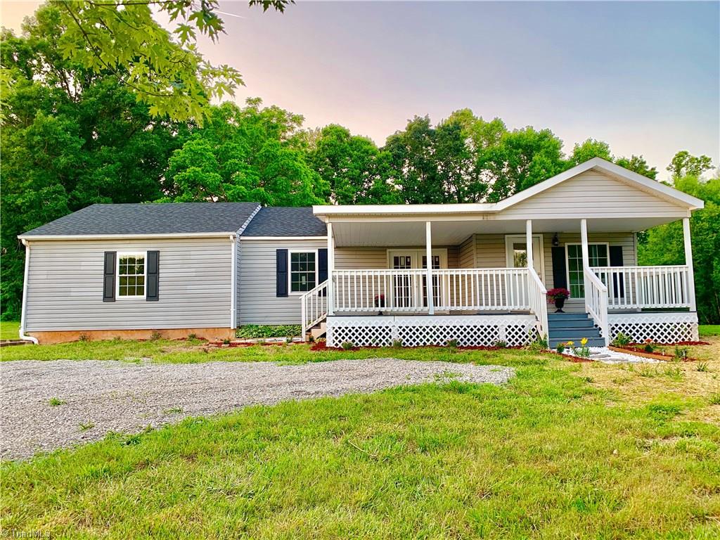 733 Luffman Road Ronda, NC 28670 - Photo 1 of 26 Gallery Image 1