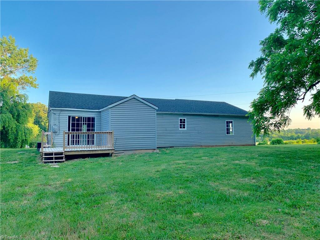 733 Luffman Road Ronda, NC 28670 - Photo 3 of 26 Gallery Image 3