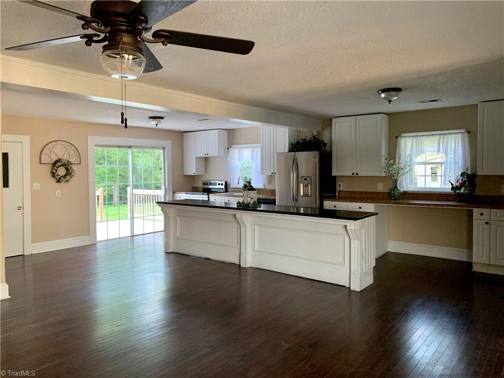 733 Luffman Road Ronda, NC 28670 - Photo 7 of 26 Gallery Image 7