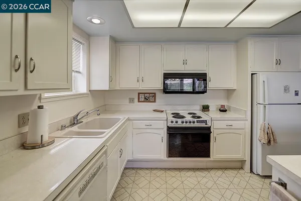 $320,000 | 1301 Leisure Lane, Unit 7, Walnut Creek, CA 94595