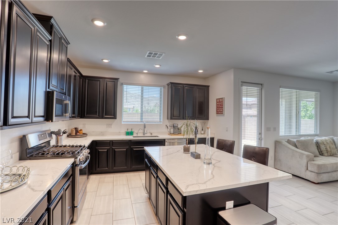 12343 Loggeta Way Las Vegas, NV 89141 - Photo 11 of 30