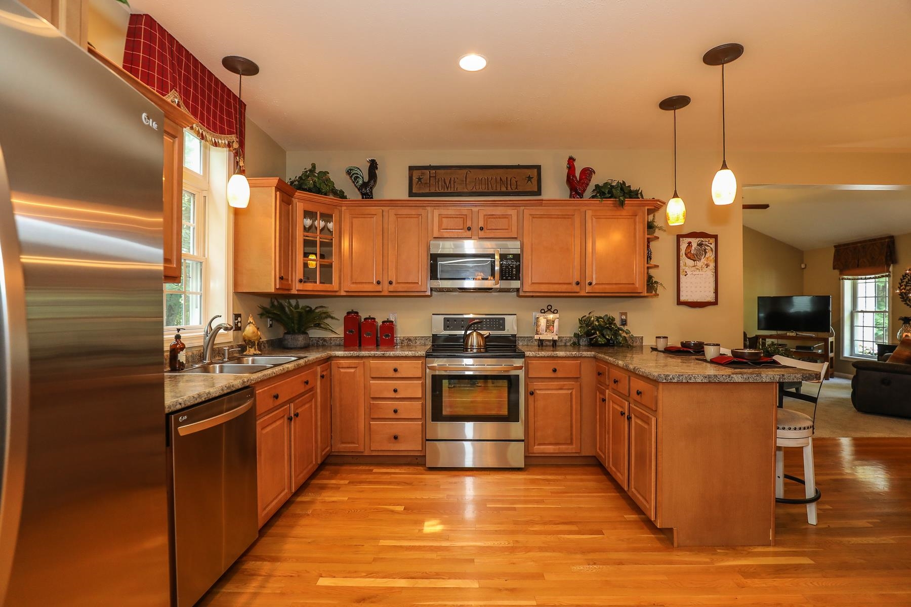 31 Longbrook Road Goffstown, NH 03045 - Photo 15 of 40