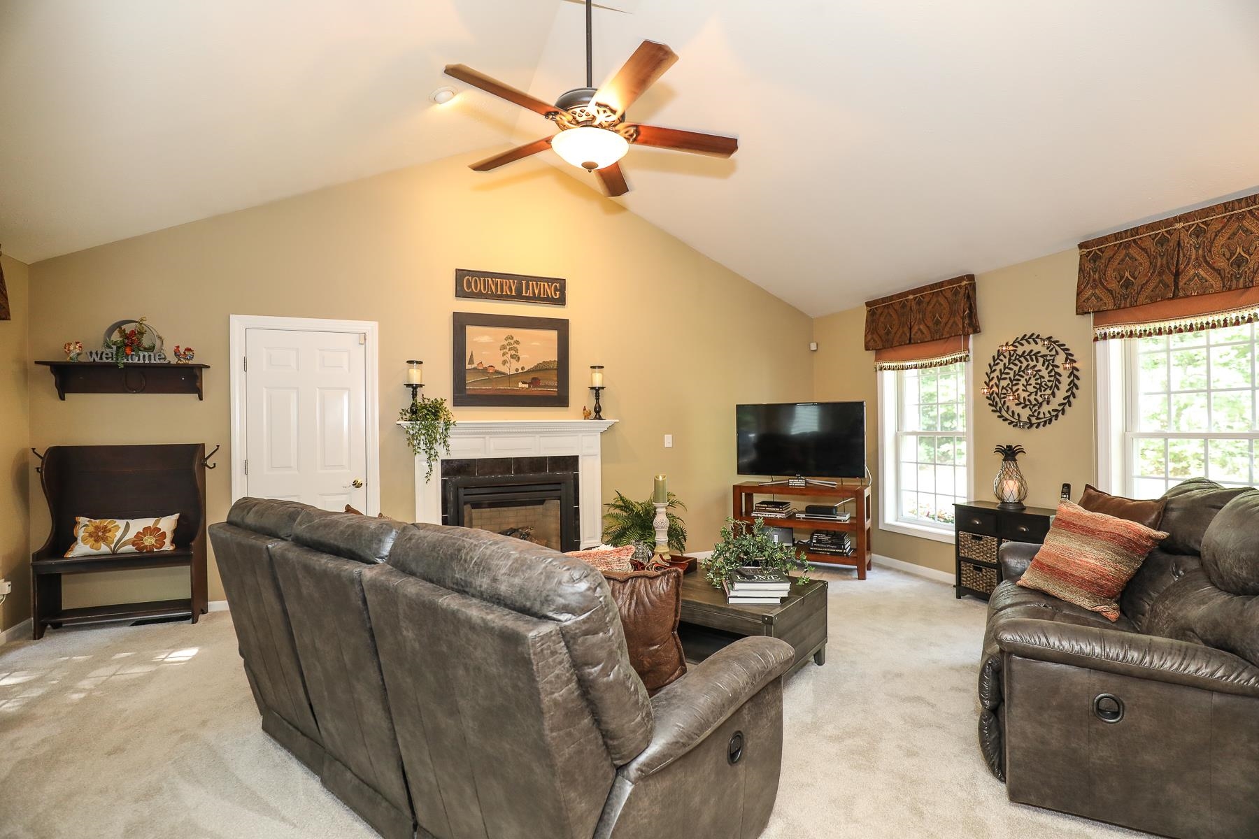 31 Longbrook Road Goffstown, NH 03045 - Photo 22 of 40