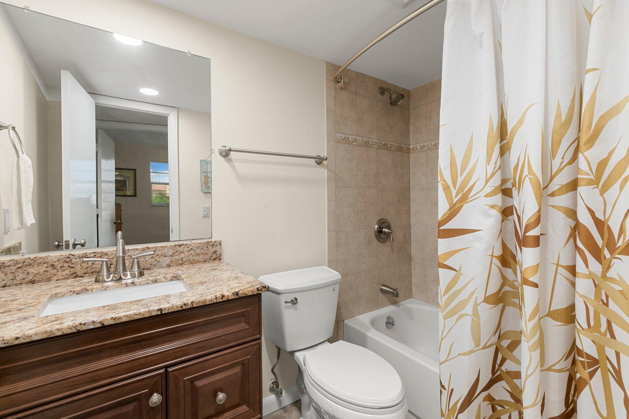 160 Turtle Lake Court, Unit 210 Naples, FL 34105 - Photo 15 of 28 16-web-or-mls-1F3A9422