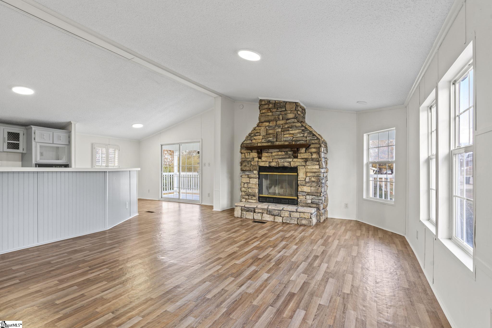 101 Ironwood Road Simpsonville, SC 29681 - Photo 6 of 29 Gallery Image 6