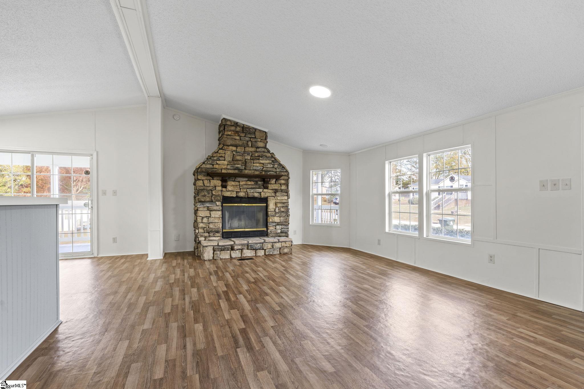101 Ironwood Road Simpsonville, SC 29681 - Photo 7 of 29 Gallery Image 7