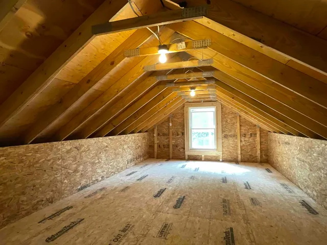 $499,999 | 3 Milligan Circle, Oxford, ME 04270