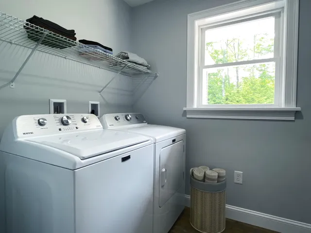 $499,999 | 3 Milligan Circle, Oxford, ME 04270