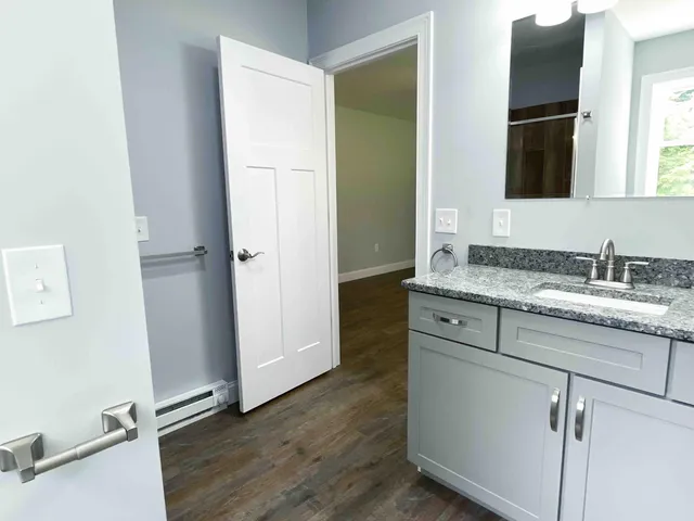 $499,999 | 3 Milligan Circle, Oxford, ME 04270