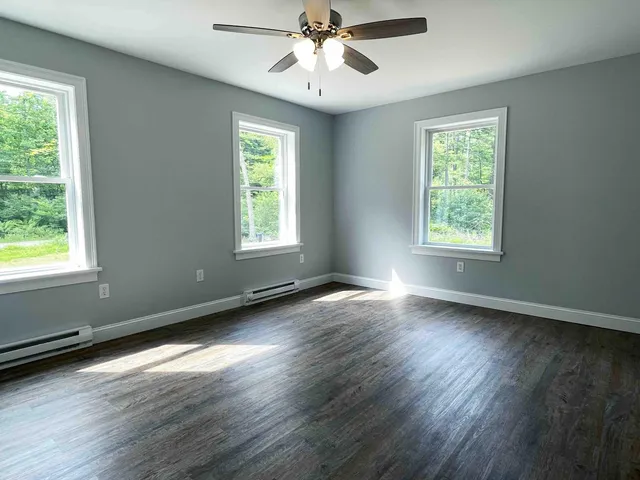 $499,999 | 3 Milligan Circle, Oxford, ME 04270