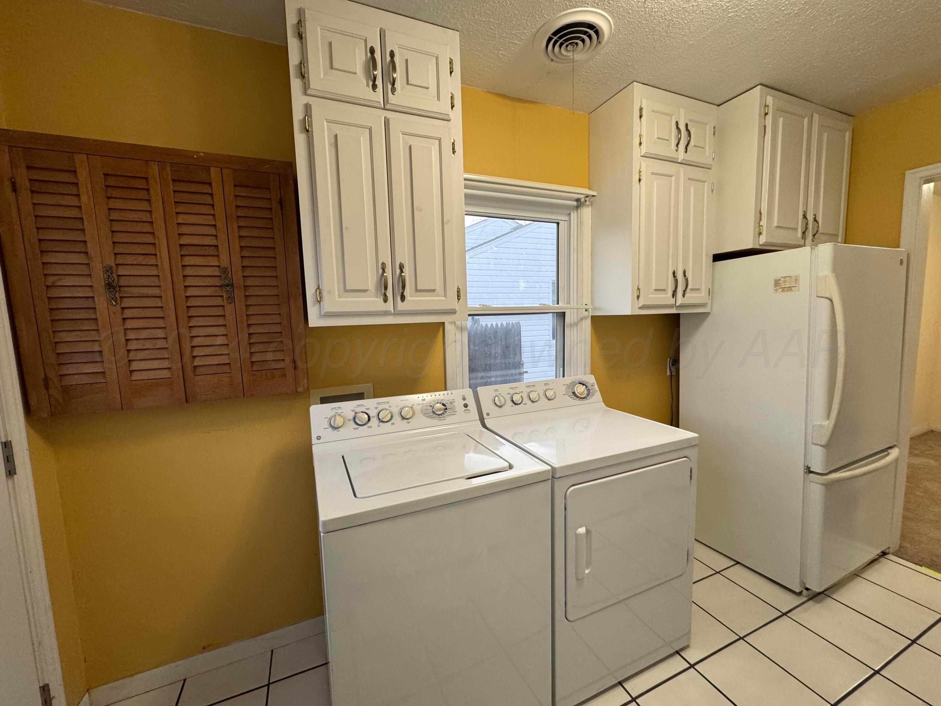 426 Arch Terrace Amarillo, TX 79106 - Photo 10 of 21 All appliances stay!