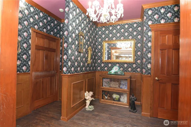 $1,449,900 | 1397 State Route 506, Vader, WA 98593