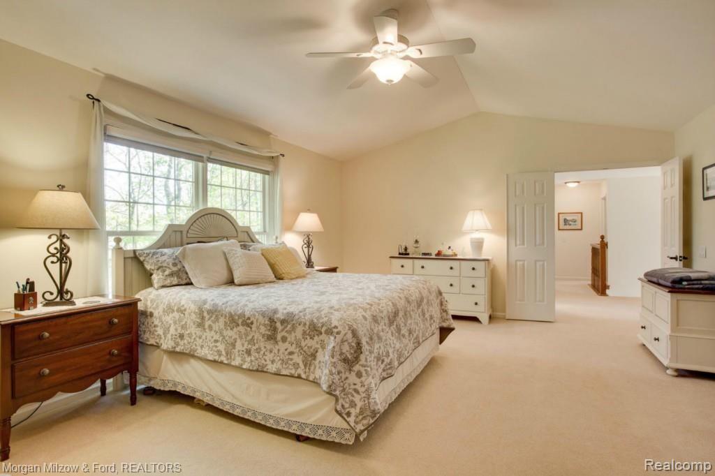 3860 Kaeleaf Road Lake Orion, MI 48360 - Photo 22 of 38