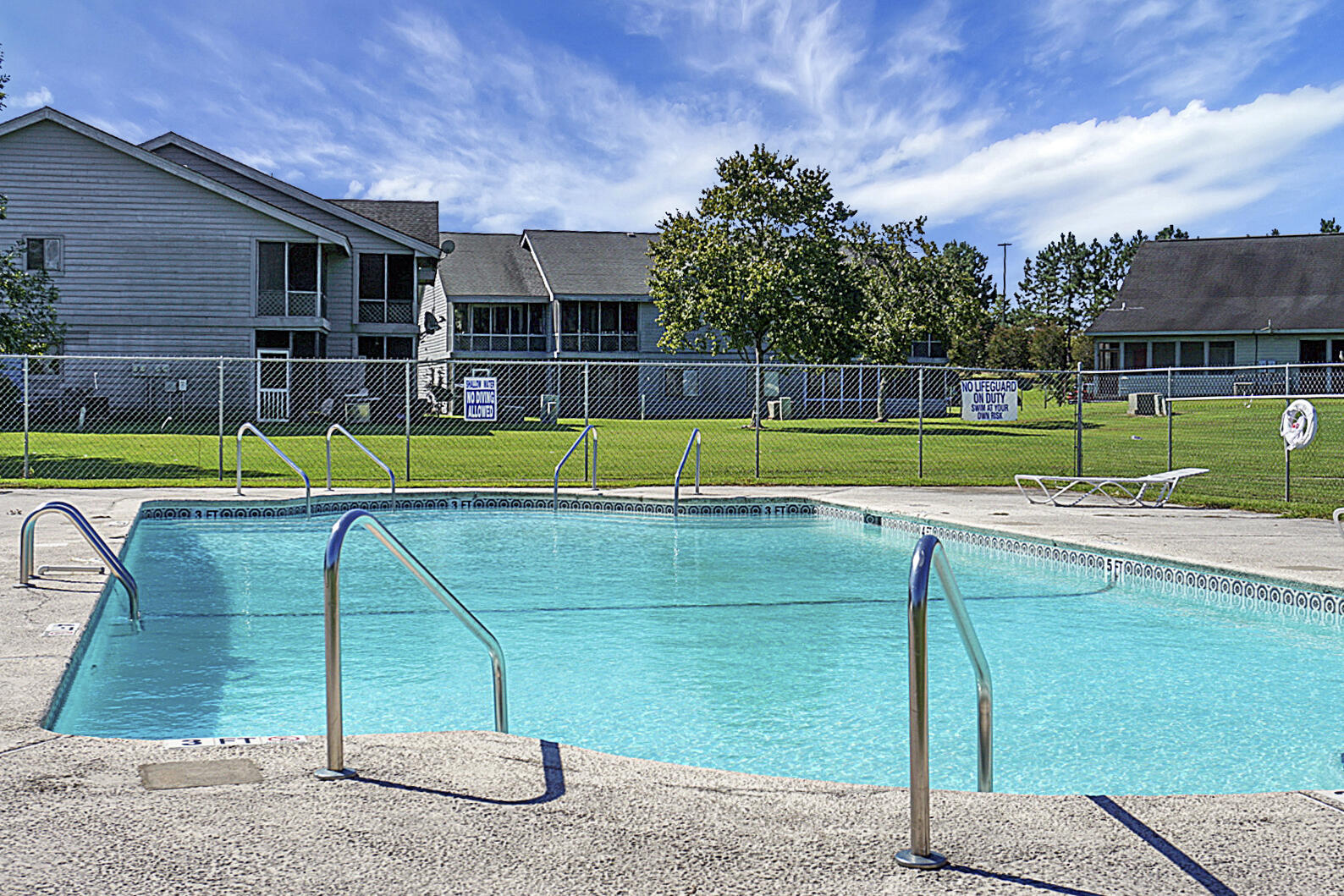 3102 Mariners Way Moncks Corner, SC 29461 - Photo 35 of 37 Pool