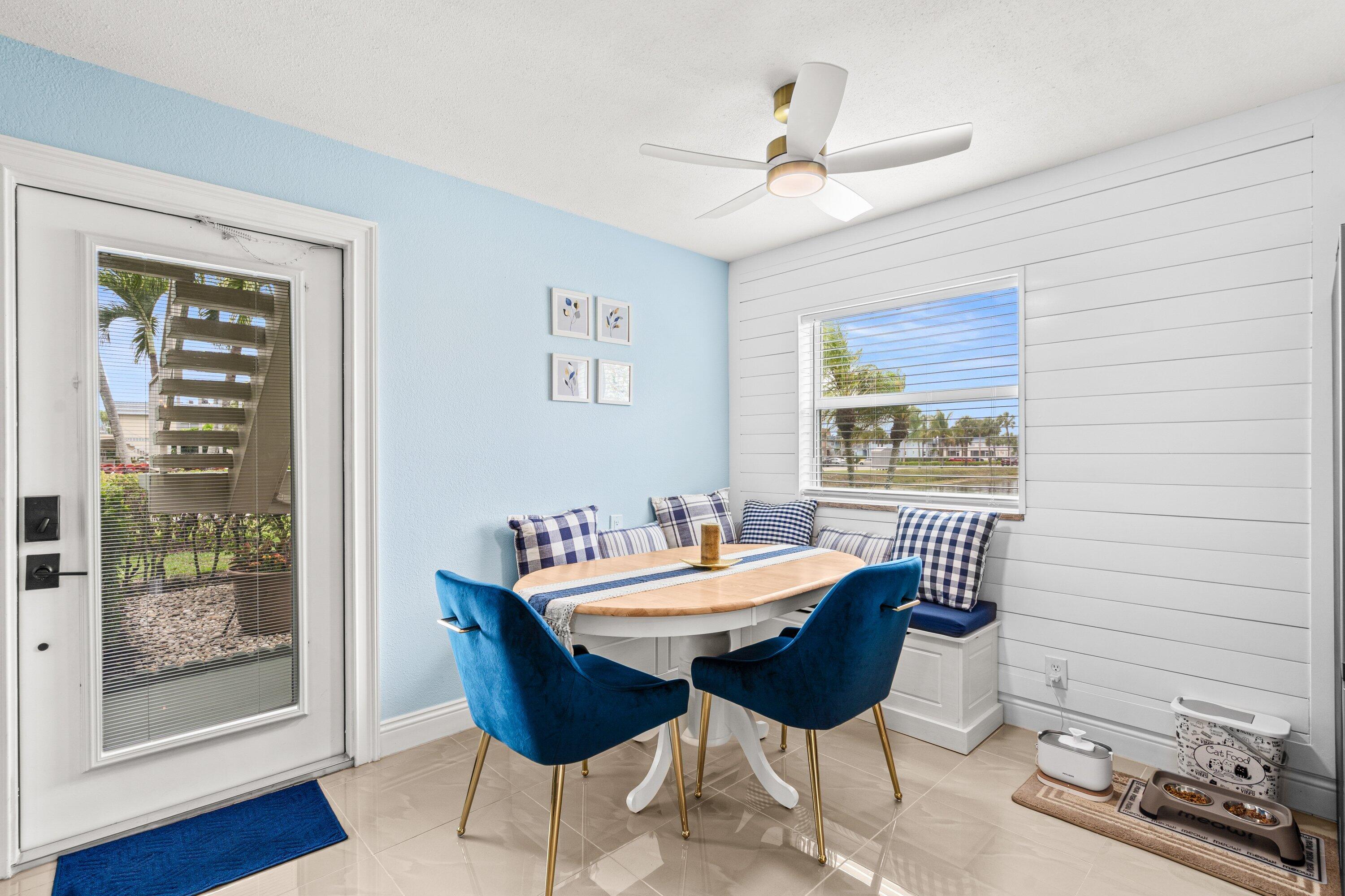 360 Monaco Court, Unit 360 Delray Beach, FL 33446 - Photo 7 of 26 Eat in Kitchen 2