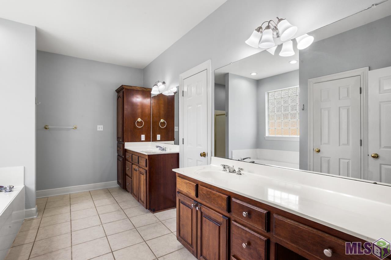16427 Wesley Evans Road Prairieville, LA 70769 - Photo 19 of 33