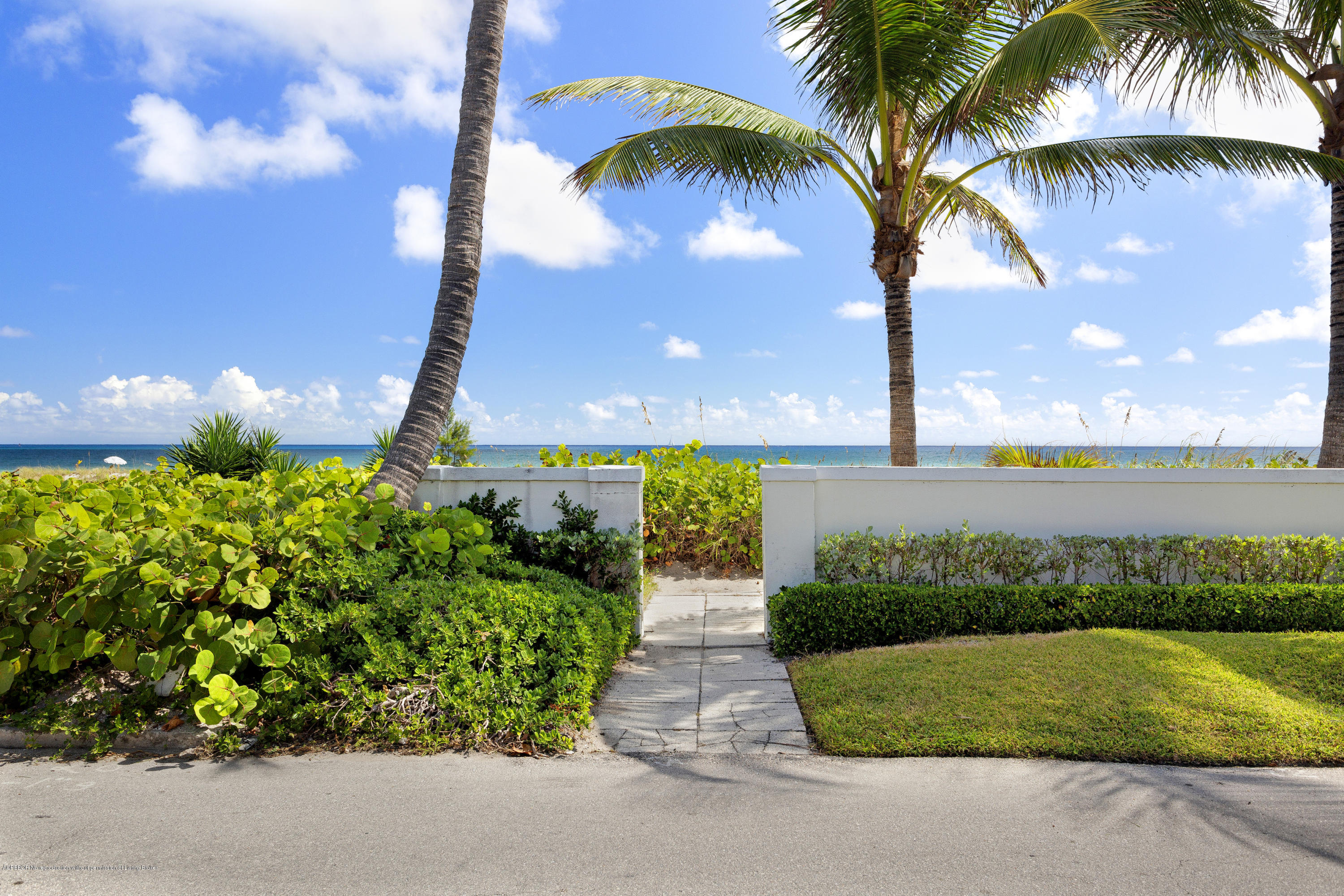 140 Seagate Road Palm Beach, FL 33480 - Photo 21 of 24 BEACH ACCESS