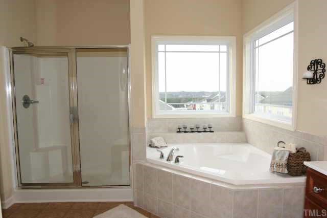 3237 Landing Falls Lane Raleigh, NC 27616 - Photo 8 of 11 Gallery Image 8