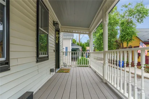$3,850 | 11 Sunshine Court, Newport, RI 02840