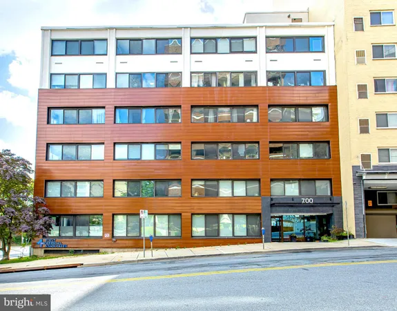 $305,000 | 700 Roeder Road, Unit 105, Silver Spring, MD 20910