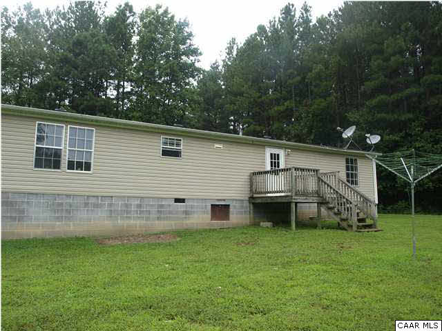 480 Coles Creek Road New Canton, VA 23123 - Photo 3 of 17 Gallery Image 3