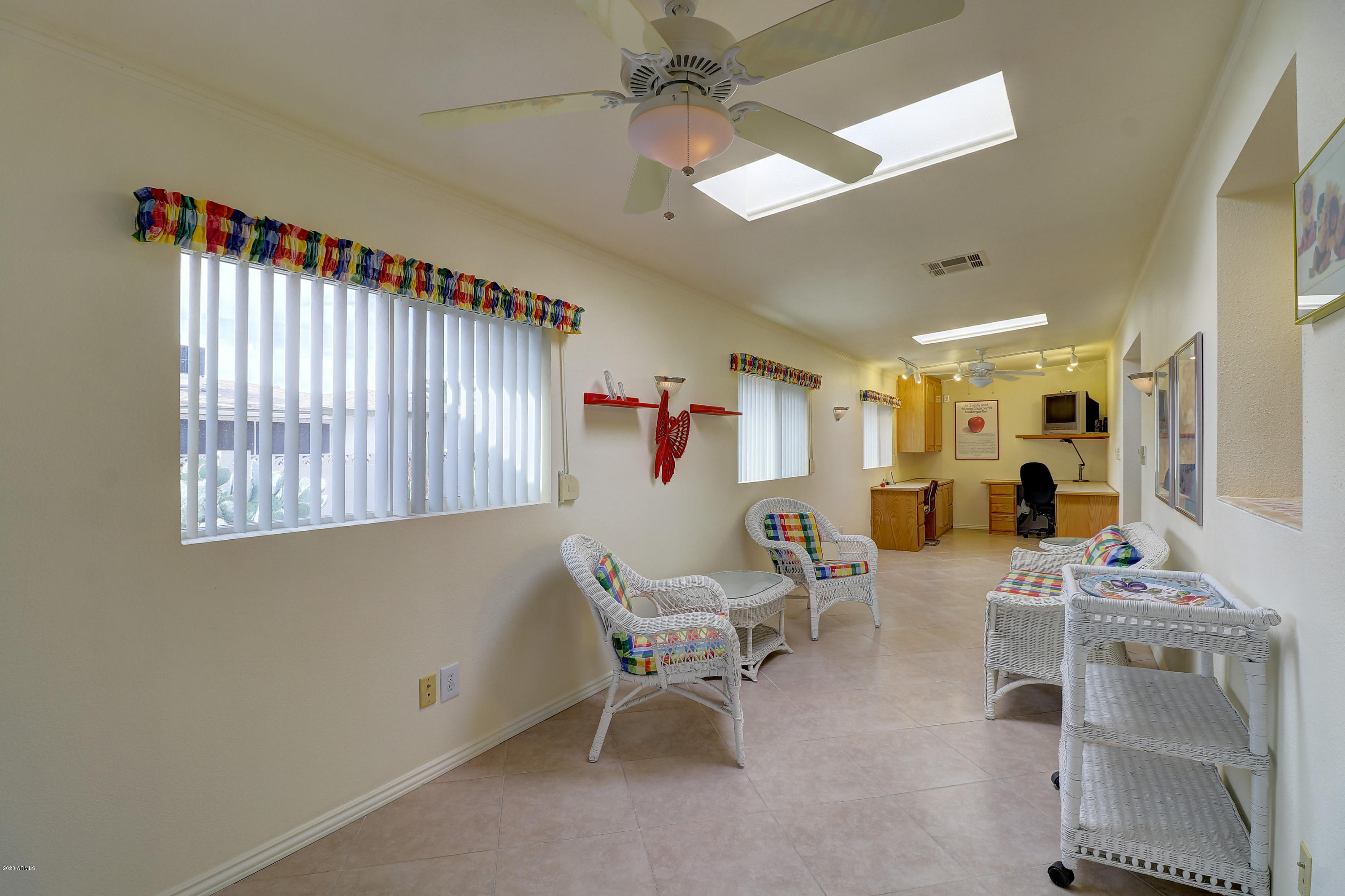 924 South Rochester Mesa, AZ 85206 - Photo 10 of 31 Arizona Room
