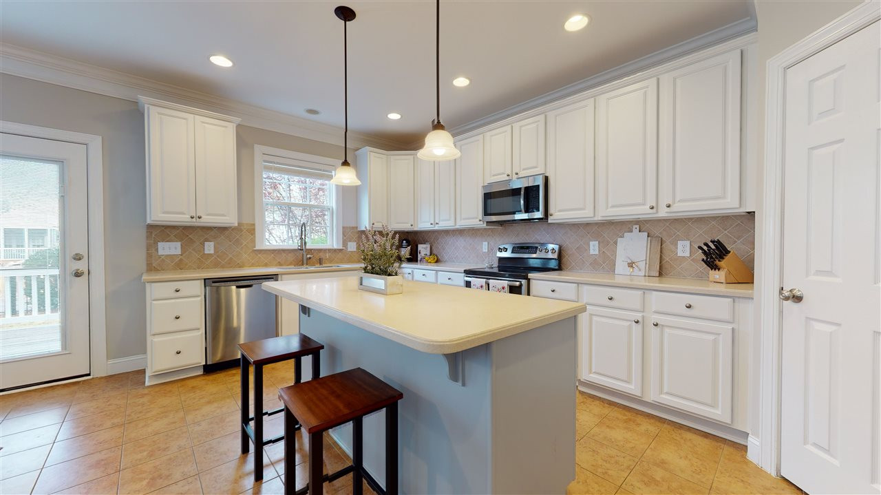 3033 Gentle Breezes Lane Raleigh, NC 27614 - Photo 8 of 30 Photo 8