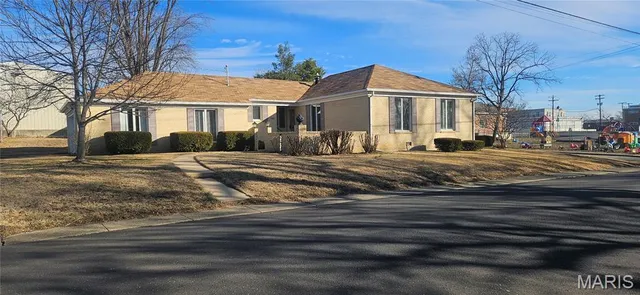 $179,900 | 300 West 1st Street, Salem, MO 65560