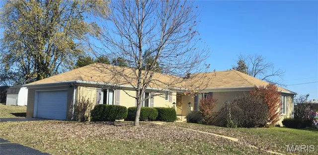 $199,900 | 300 West 1st Street, Salem, MO 65560