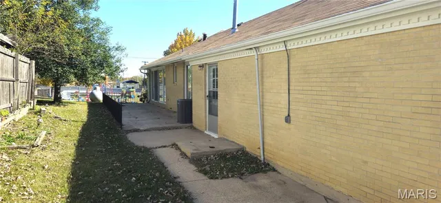 $179,900 | 300 West 1st Street, Salem, MO 65560