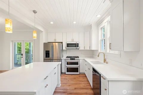 $1,480,000 | 81 Fireside Lane, Pacific Beach, WA 98571