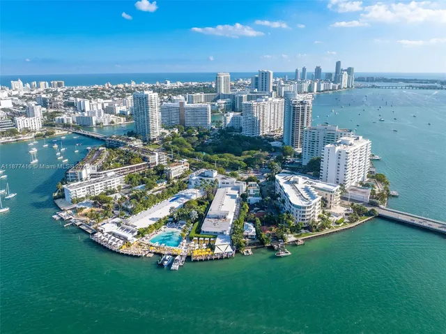 $1,200,000 | 3 Island Avenue, Unit 10D, Miami Beach, FL 33139
